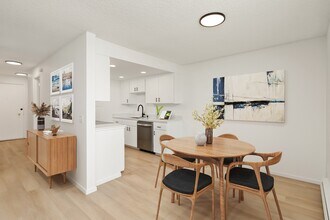 Arrive Magnolia West in Seattle, WA - Building Photo - Building Photo