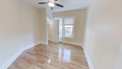 87 Morrison Ave, Unit 2 in Somerville, MA - Building Photo - Building Photo