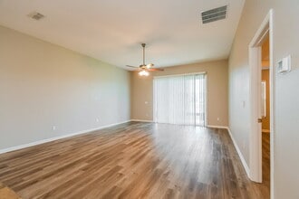 16269 Stanis Ct in Jacksonville, FL - Building Photo - Building Photo