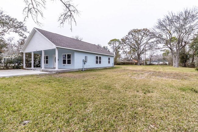 510 Bluebonnet Dr in La Marque, TX - Building Photo - Building Photo