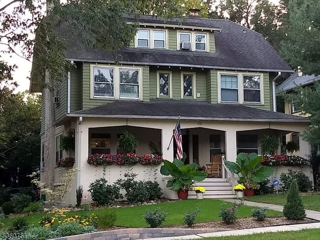 property at 115 Chestnut St
