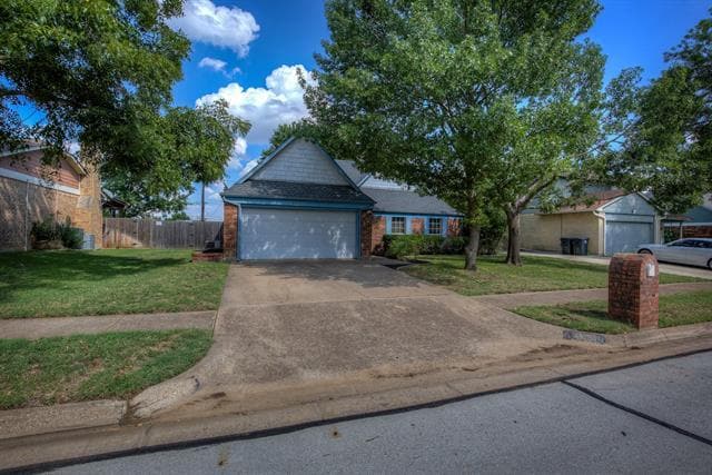 4309 Oldfield Dr in Arlington, TX - Building Photo - Building Photo