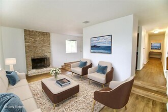 8002 Sonnet Ave in Austin, TX - Building Photo - Building Photo