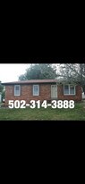 1808 Oakwood Dr in Shelbyville, KY - Building Photo