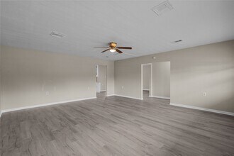 3320 80th St in Galveston, TX - Building Photo - Building Photo
