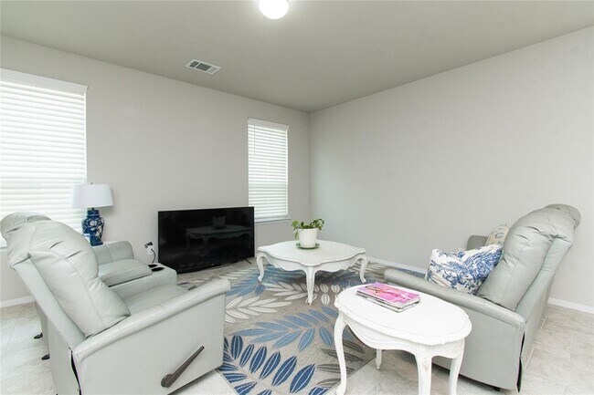 220 Blue Agate Ct in Jarrell, TX - Building Photo - Building Photo