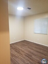 301 E Main St in Westmorland, CA - Building Photo - Building Photo