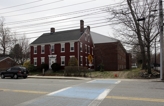 Ashland House in Ashland, MA - Building Photo - Building Photo