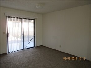 1935 Lucille Ave in Kingman, AZ - Building Photo - Building Photo