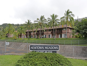 Newtown Meadows in Aiea, HI - Building Photo - Building Photo