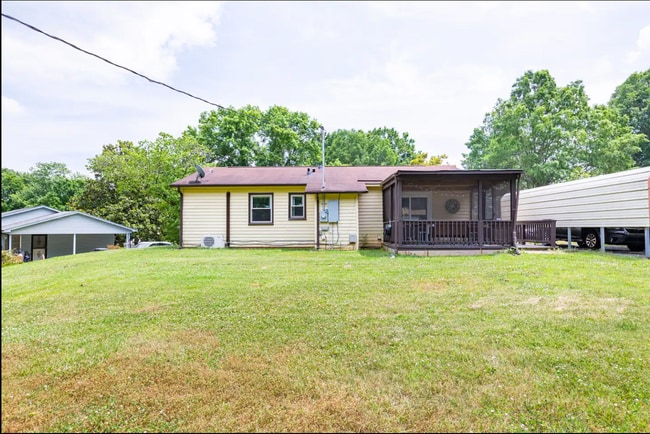 392 Winchester Rd in Troutman, NC - Foto de edificio - Building Photo