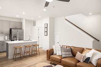 The Selby in Colorado Springs, CO - Foto de edificio - Building Photo