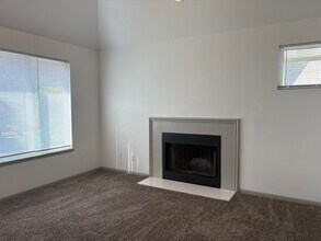 2324 Harvard Rd in Lawrence, KS - Building Photo - Building Photo