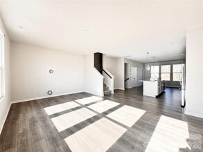 2350 Donnelly Hls Ln in Charlotte, NC - Building Photo - Building Photo