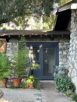 3355 Reta St, Unit Craftsman Guest Cottage in Glendale, CA - Building Photo