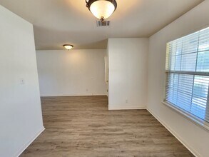 9638 Fallen Willow in San Antonio, TX - Building Photo - Building Photo