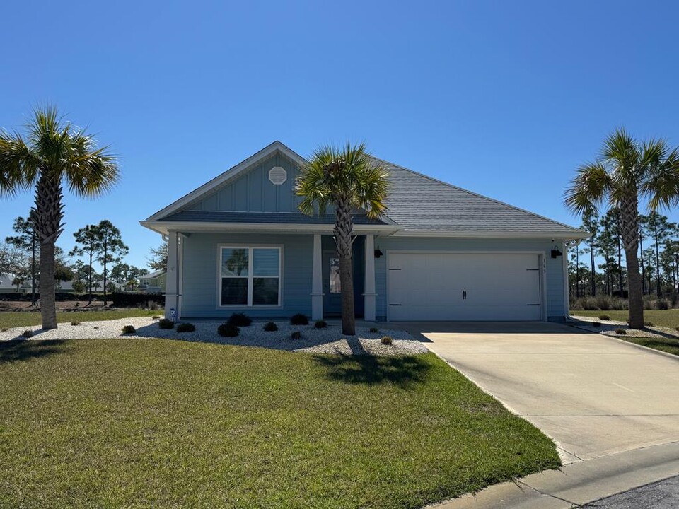 165 Saltspray Ct in Port St. Joe, FL - Foto de edificio