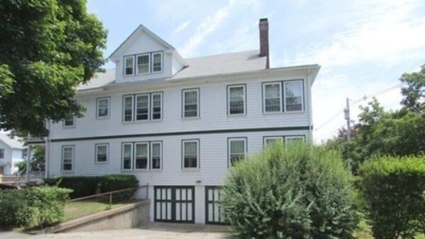 property at 219 Pearl St