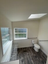 102 Tory Lynn Dr in Winlock, WA - Building Photo - Building Photo