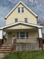 1671 Wayside Rd in Cleveland, OH - Building Photo