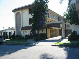 4040 W 130th St, Unit 6 in Hawthorne, CA - Building Photo