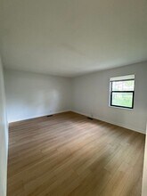 312-314 W Charter Dr in Muncie, IN - Building Photo - Building Photo