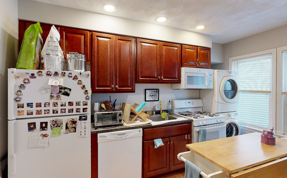 34 Portsmouth St, Unit 3L in Cambridge, MA - Foto de edificio