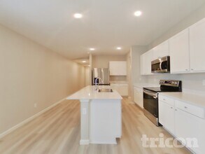 2909 Grand Finale St in Green Cove Springs, FL - Building Photo - Building Photo