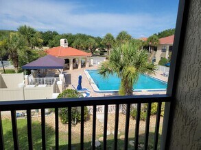 400 Bouchelle Dr, Unit New Smyrna Beach condo in New Smyrna Beach, FL - Building Photo - Building Photo