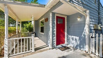 1416 E Frierson Ave in Tampa, FL - Building Photo