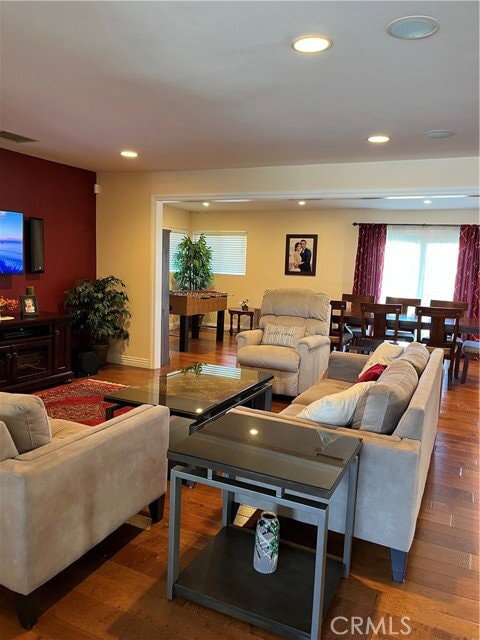 23913 Friar St in Los Angeles, CA - Building Photo - Building Photo