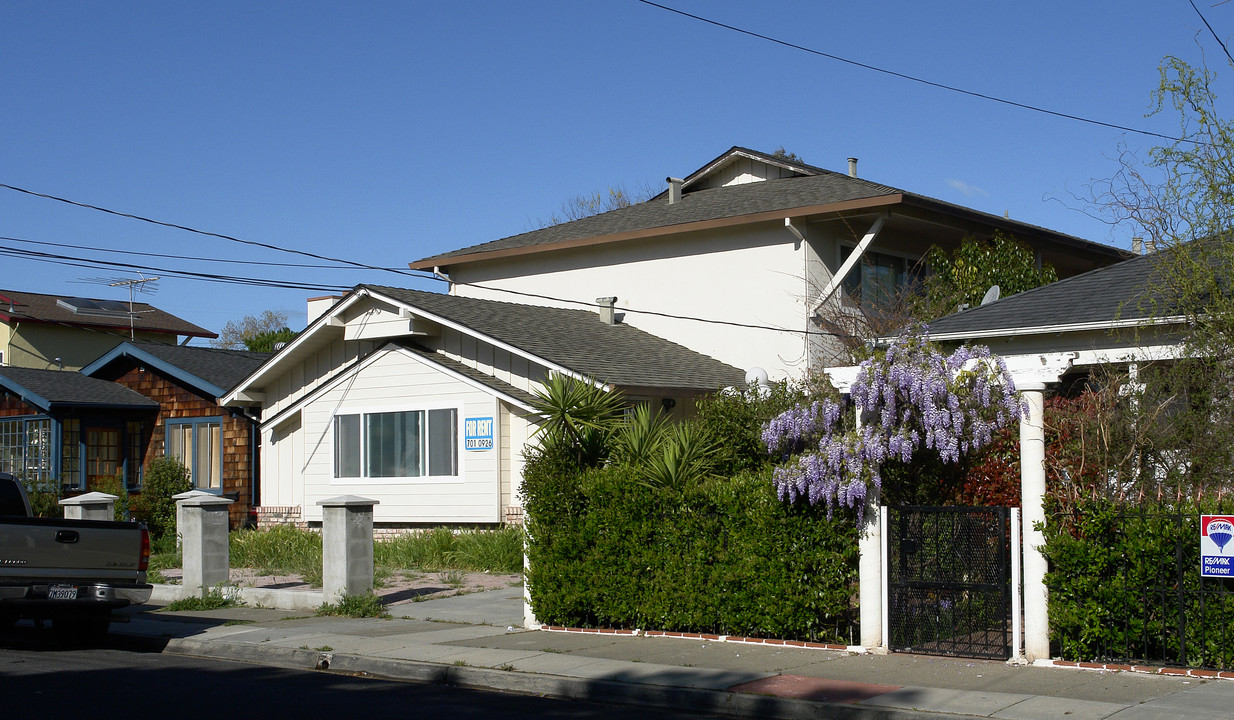 440 Jackson Ave in Redwood City, CA - Foto de edificio