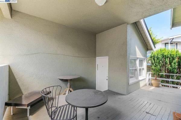 5484 Vicente Way in Oakland, CA - Building Photo
