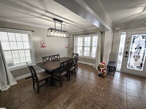 12 Shantz Av in Brantford, ON - Building Photo - Building Photo