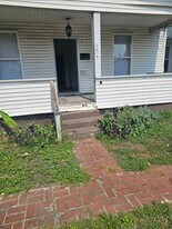 707 Washington St W in Charleston, WV - Building Photo