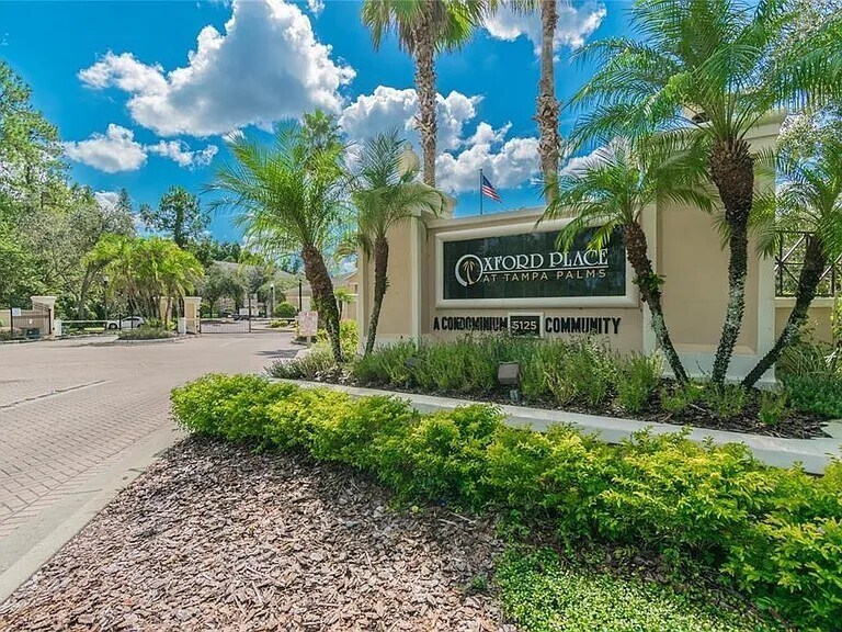 5125 Palm Springs Blvd in Tampa, FL - Building Photo