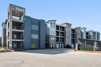 The Emma in Midlothian, TX - Foto de edificio - Building Photo
