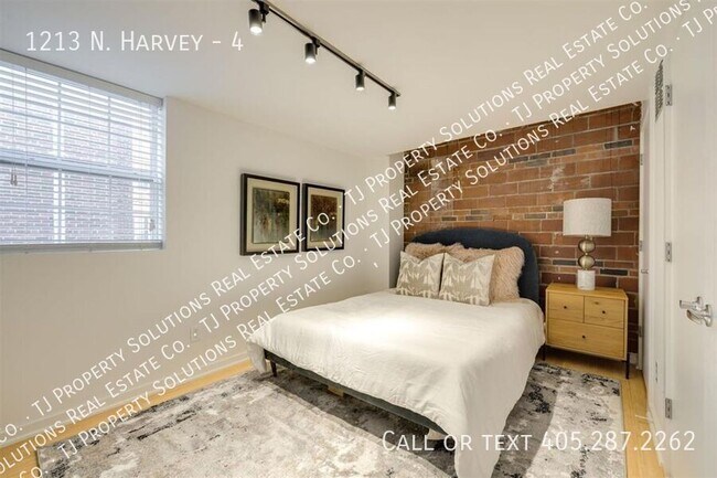 1213 N Harvey Ave-Unit -4 in Oklahoma City, OK - Building Photo - Building Photo