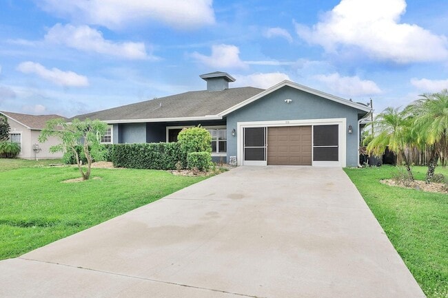 property at 114 SW Grimaldo Terrace