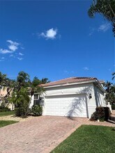 240 Isle Verde Way in Palm Beach Gardens, FL - Building Photo - Building Photo