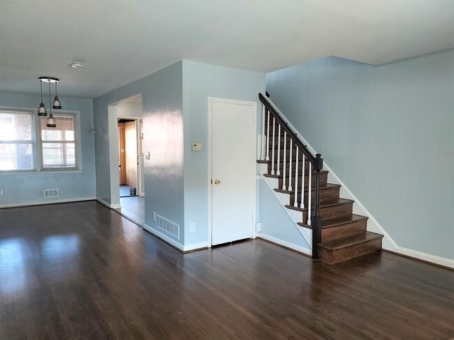 2242 Graythorn Rd in Middle River, MD - Building Photo - Building Photo