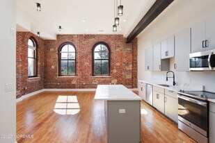 179 Chelsea Ave in Long Branch, NJ - Building Photo