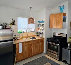 417 Spruce Ln in Big Bear, CA - Building Photo - Building Photo
