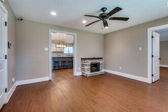 3924 Finley Rd in Irving, TX - Building Photo - Building Photo