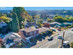 Sellwood 5 Plex in Portland, OR - Building Photo - Other