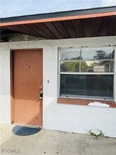 2105 Canal St in Ft. Myers, FL - Foto de edificio - Building Photo