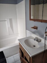 1409 3rd St SW, Unit A2 in Roanoke, VA - Building Photo - Building Photo