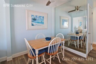 3747 42nd Way S in St. Petersburg, FL - Building Photo - Building Photo