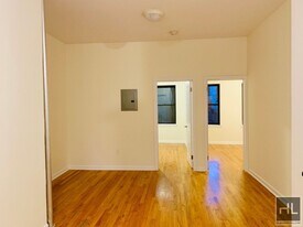 GRAND STREET, Unit 2B in New York, NY - Building Photo