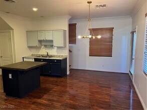 5958 Rampolla Dr in Las Vegas, NV - Building Photo - Building Photo
